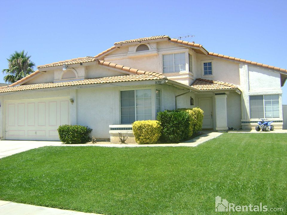 1st image of 16701 Kettenburg Ln