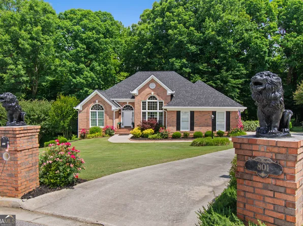 801 Ivy Ridge Dr, Loganville, GA 30052