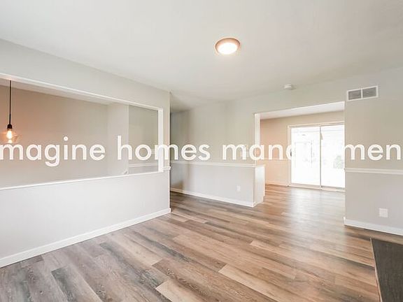 3rd image of 435 Alpine Village Dr