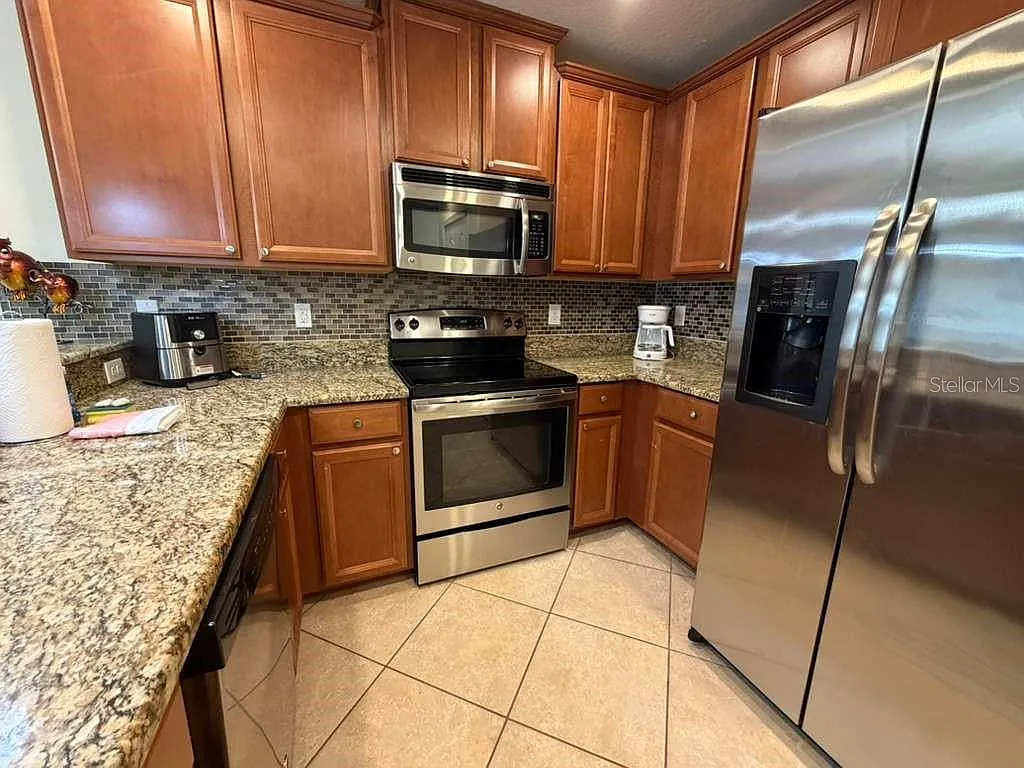 2 bed, 2.0 bath, 1409 sqft, $2,550 — Photo 4