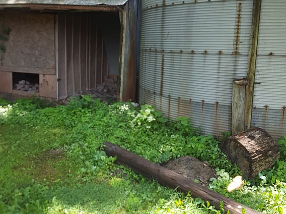 5th image of 2619 N Walnut St