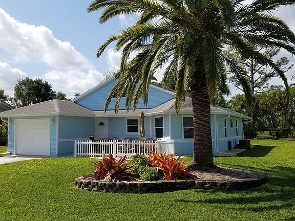 4th image of 1389 SW Vizcaya Cir