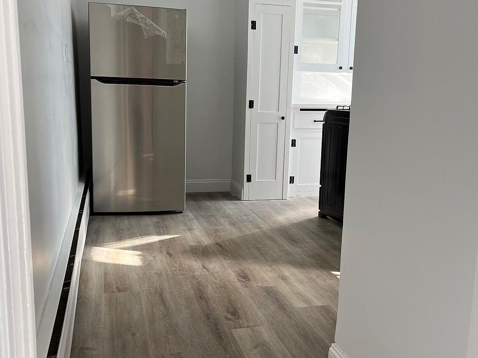 26 Irving Place Apartments Buffalo, NY Zillow