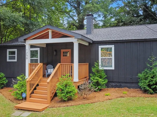 1250 Byewood Ln SW, Atlanta, GA 30310