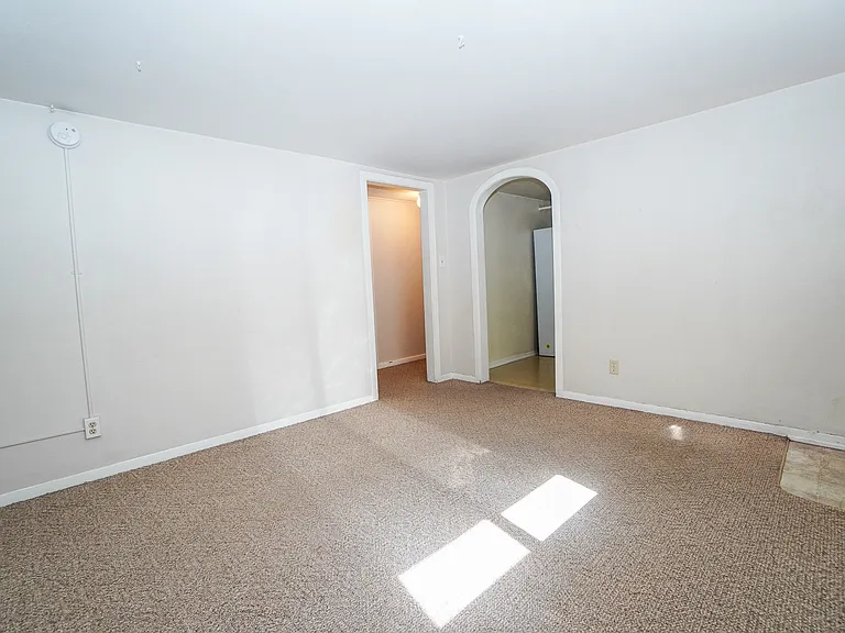 2506 W Woodlawn Ave #4 — Photo 21