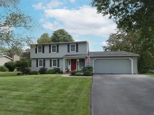 4044 Arrowhead Ln, Liverpool, NY 13090