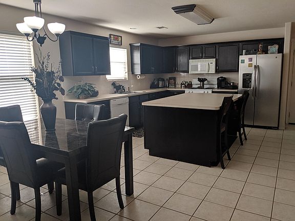4th image of 6729 Chalk River Dr