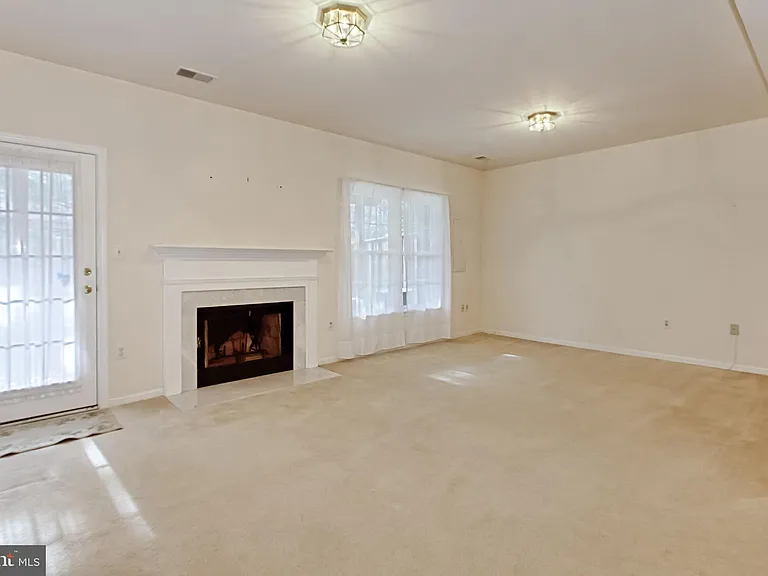 6153 Braeleigh Ln — Photo 23