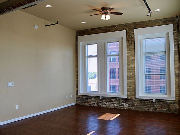 3rd image of 308 Demers Ave APT 1
