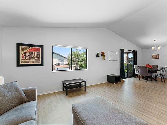 4th image of 3828 E Dulciana Ave #17235803