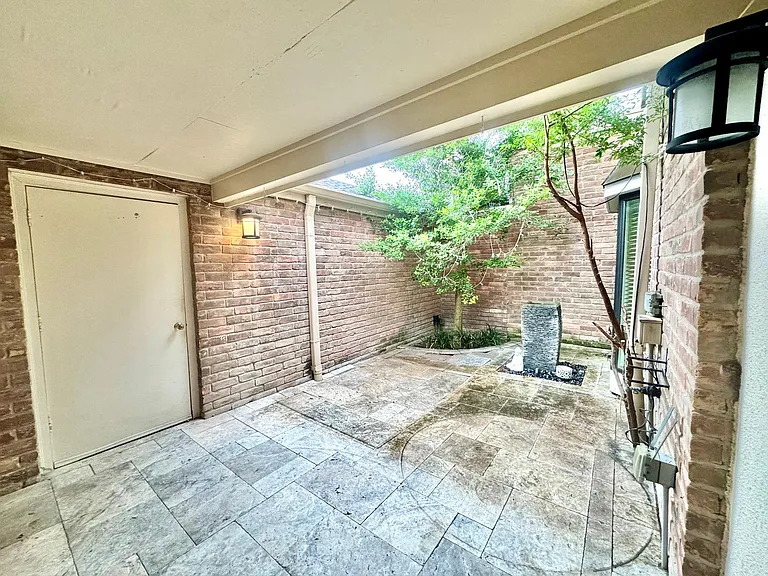 2323 Bering Dr #2 — Photo 43