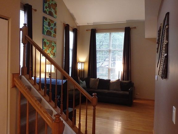 2nd image of 2720 Odlum Dr #2720