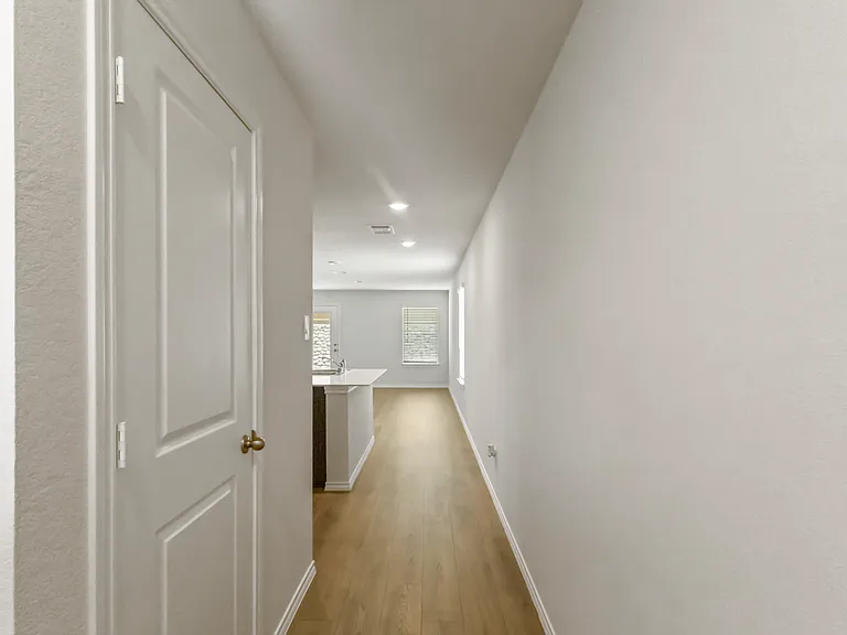 2909 Serenity Ln — Photo 9