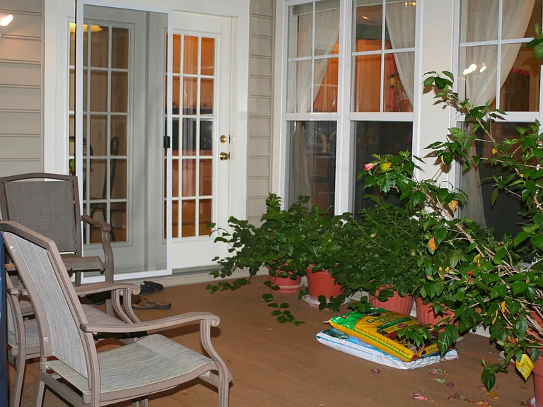 9135 Stonegarden Dr — Photo 39