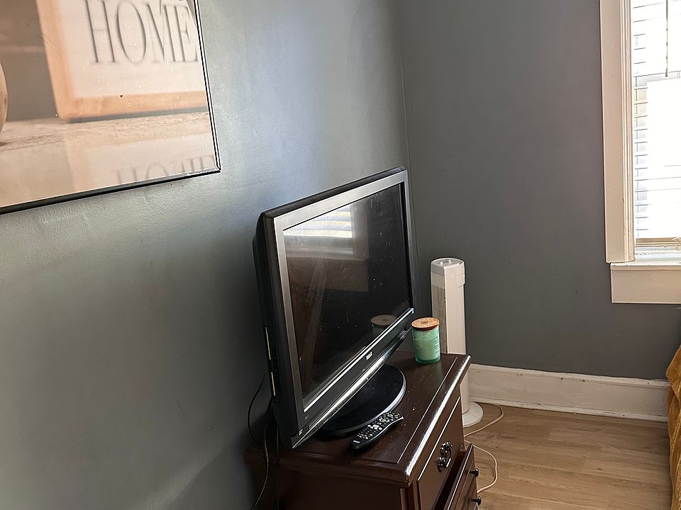 2nd image of 613 McKinley Ave #7