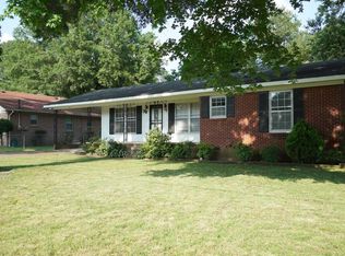 70 Glen Eden Dr, Jackson, TN 38301