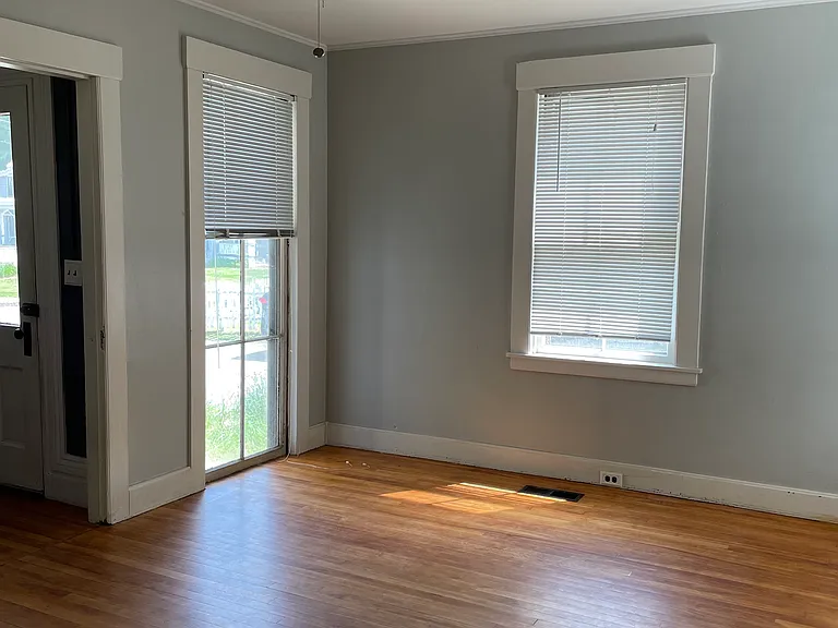 146 Green St #1 — Photo 11