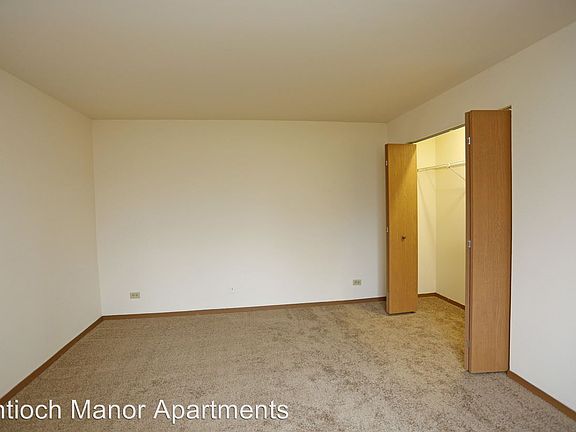 3rd image of 397 Donin Dr APT 302