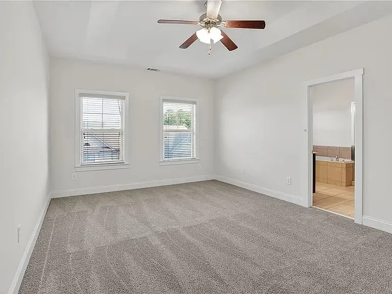 2110 Westhill Dr SE — Photo 11