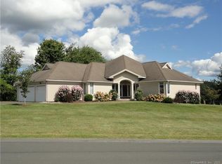 26 Marlborough Rd, Glastonbury, CT 06033