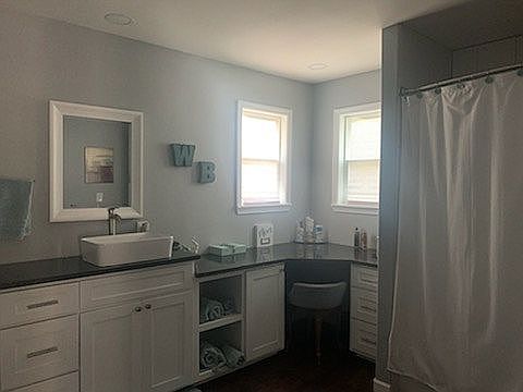 1st image of 1404 Kingscrest Dr