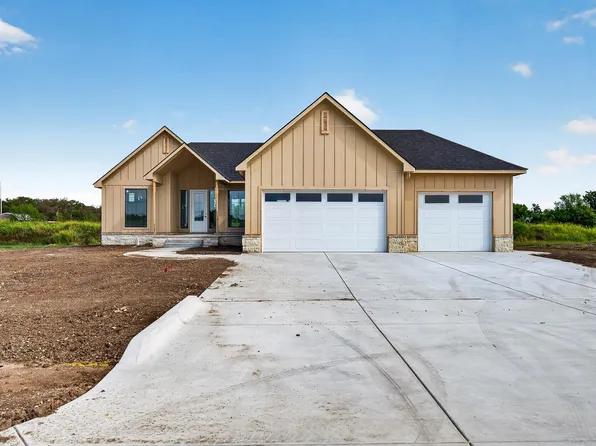 2812 E Kay St, Derby, KS 67037