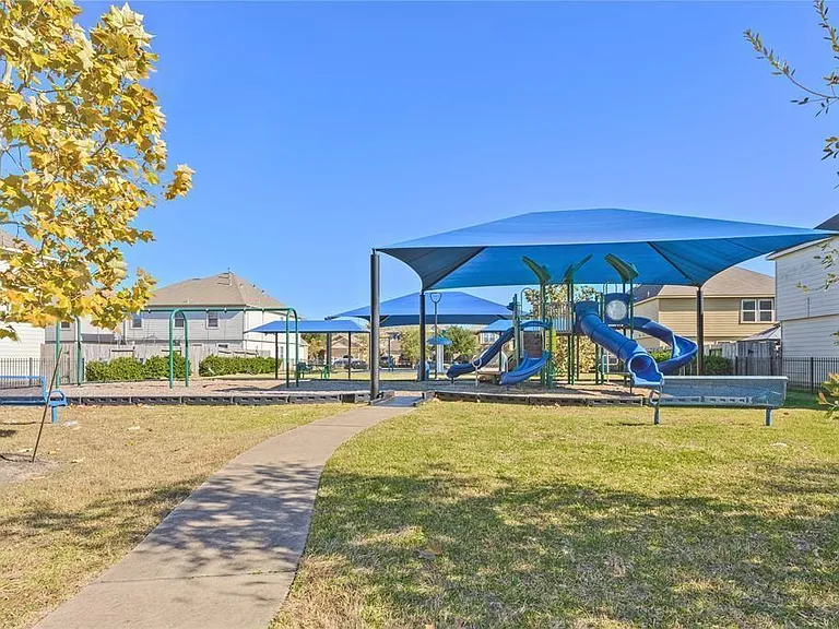 3503 Barkers Crossing Ave — Photo 20