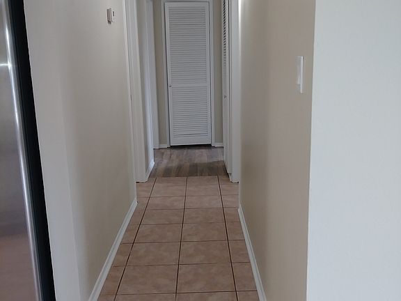5th image of 2509 W Windrose Dr