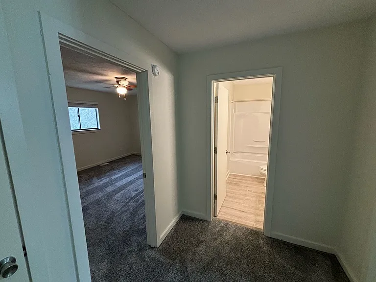 331 S Burns Ave #D — Photo 3