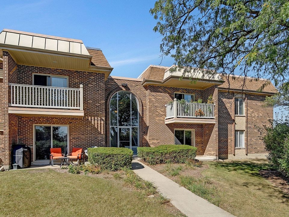 1st image of 2415 N Kennicott Dr APT 1C