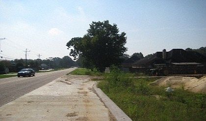 2nd image of 170 Commerce Dr