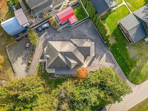 4th image of 15 Parsons Rd