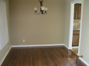 5th image of 4425 62nd St