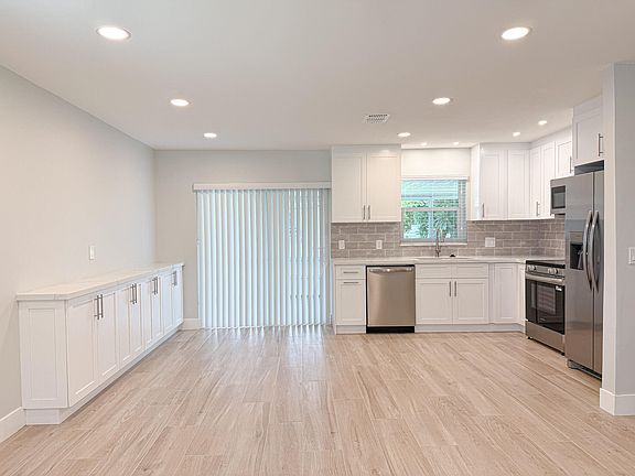 5th image of 7430 Cocoanut Drive