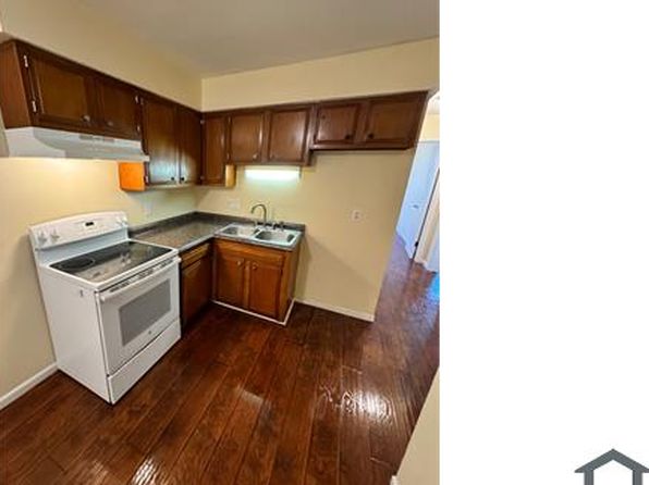 3124 Meriday Ln APT 302