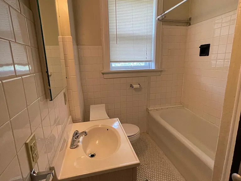 6615 Clemens Ave — Photo 9