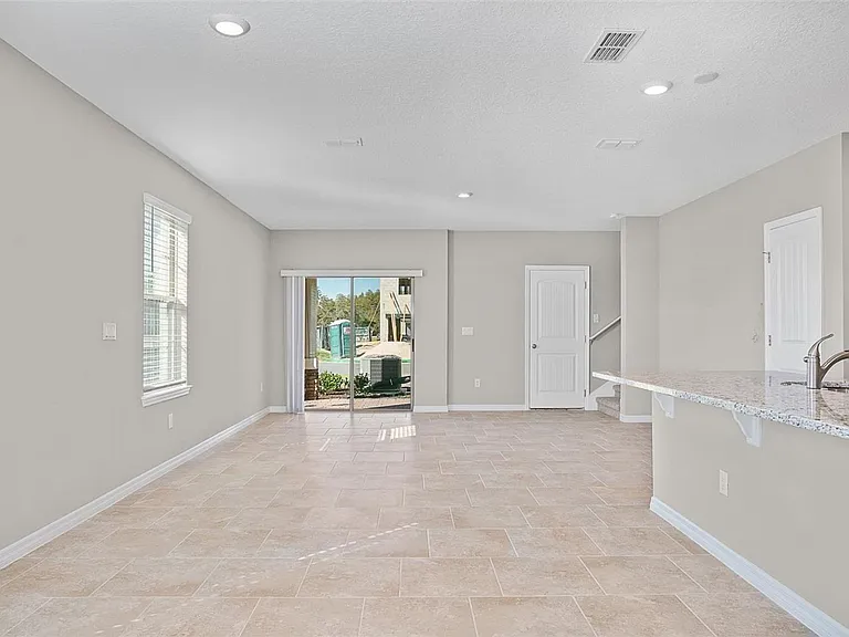 11092 Great Rock St — Photo 10