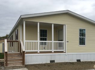 1846 Carmel Dr #84, Monroe, MI 48161