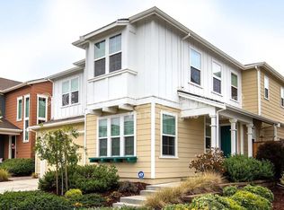 2725 Parkview Way, Marina, CA 93933