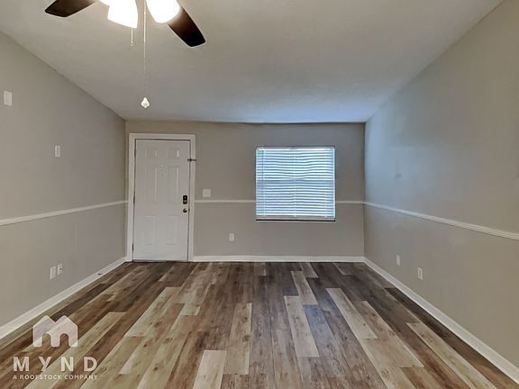 5th image of 10983 Witchaven St