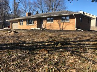 65 N Somonauk Rd, Cortland, IL 60112