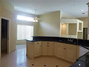 5365 NW 107th Ave — Photo 9