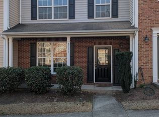 8211 Clasara Cir, Raleigh, NC 27613