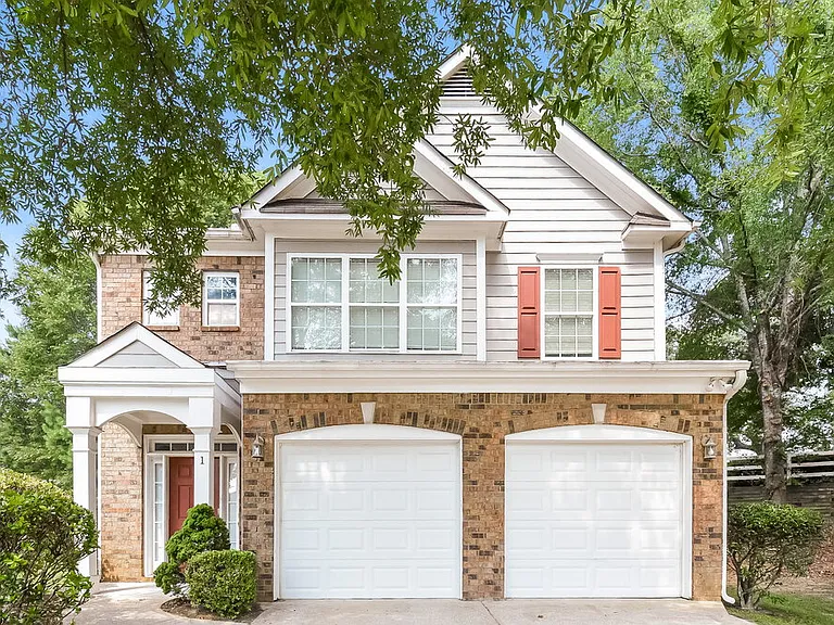 1 Horseshoe Ln — Photo 1