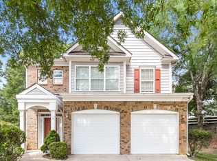 1 Horseshoe Ln, Hiram, GA 30141