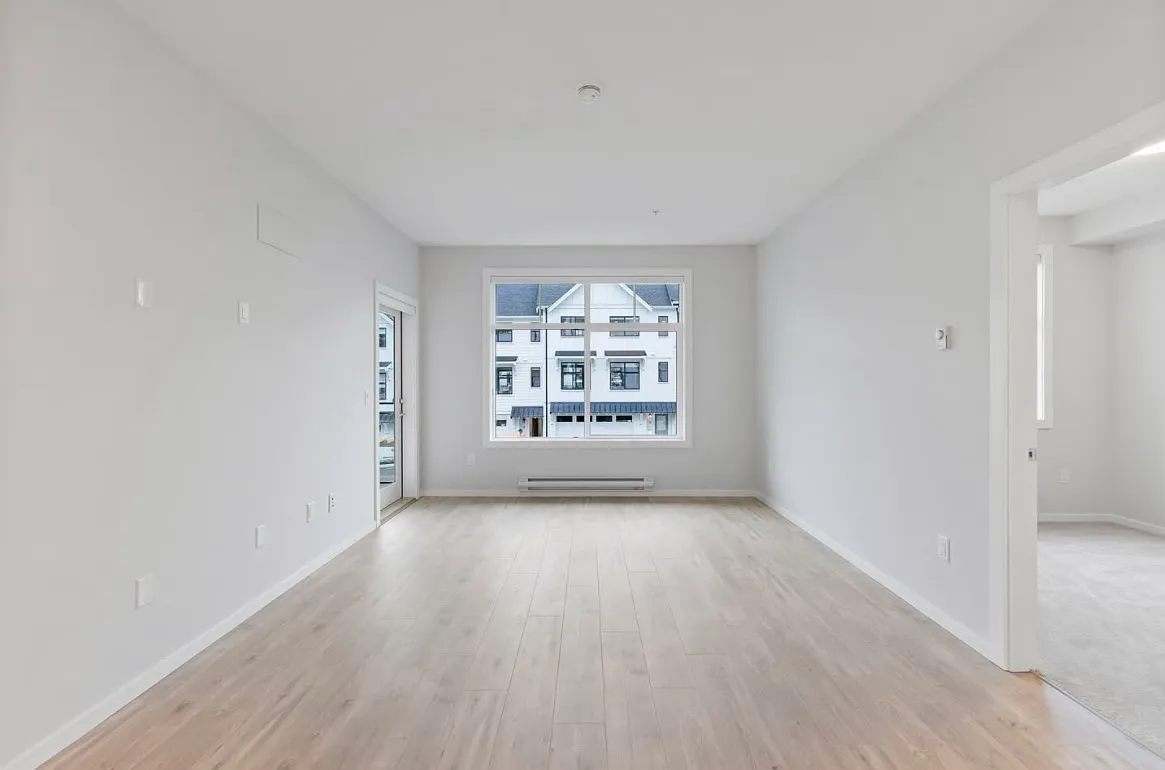 3317 148th St photo 1