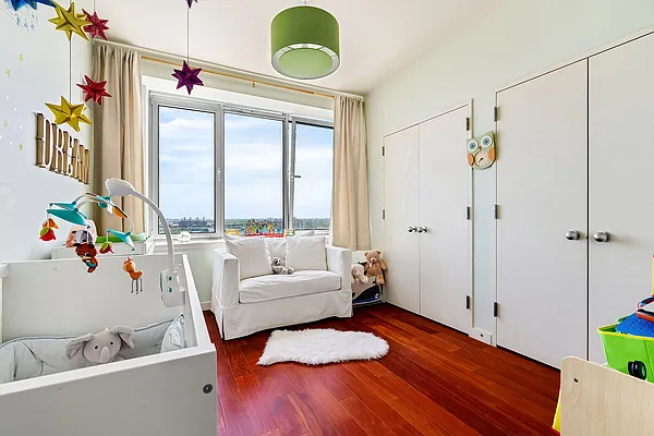 Rented by Halstead Real Estate | media 22