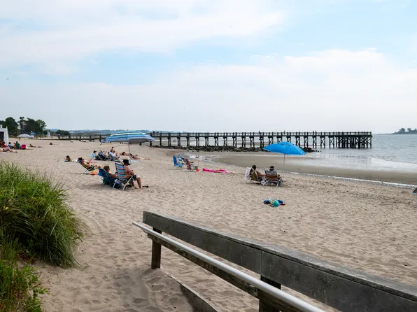 85 Viscount Drive #B53, Milford, CT 06460