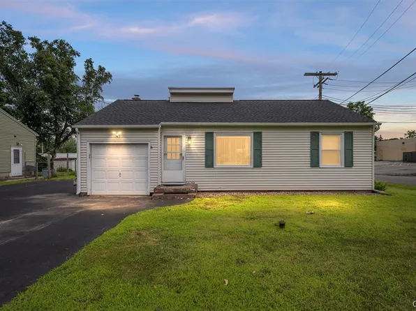 5429 Guy Young Rd, Brewerton, NY 13029