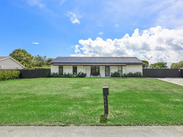 8840 SW 181st Ter, Palmetto Bay, FL 33157